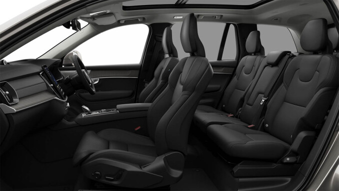 Volvo XC90 2.0 B5P [250] Ultra Dark 5dr AWD Geartronic Petrol Estate - Image 3